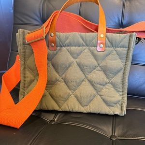 Parker thatch tote